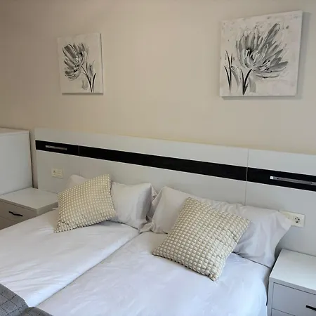 Neypa Liberdade * 萨里亚